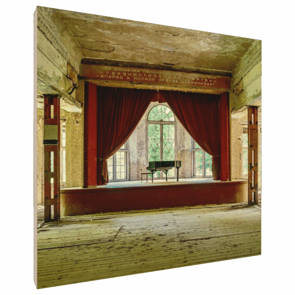 Lost Place Grand Piano - Fotodruck auf Holz 10x10cm